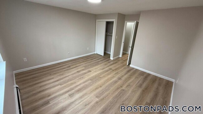 Foto del edificio - 95-101 Upton St.