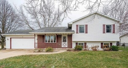 Building Photo - 2801 Ruschfield Dr