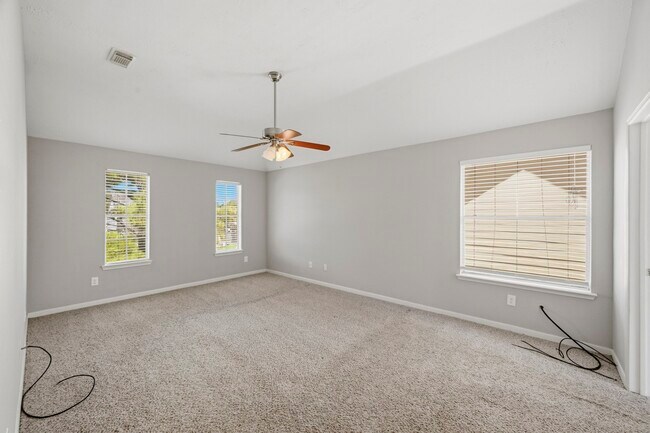Building Photo - 12815 Laleu Ln