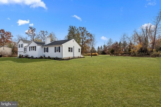 Building Photo - 271 Stoopville Rd