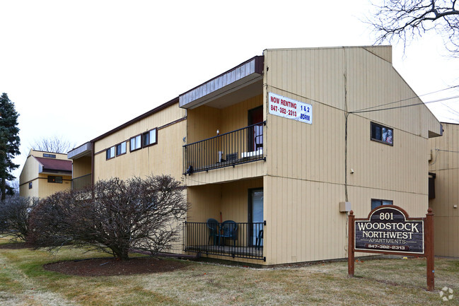 801 Washington St - Woodstock Northwest Apartments