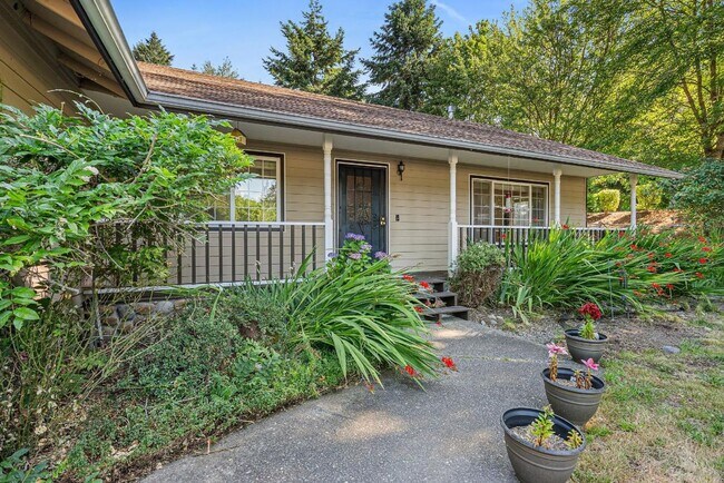 Building Photo - Charming 3 Bed Rambler in Lacey for Rent |...