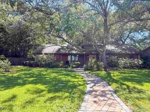 Building Photo - 7707 Beechwood Dr