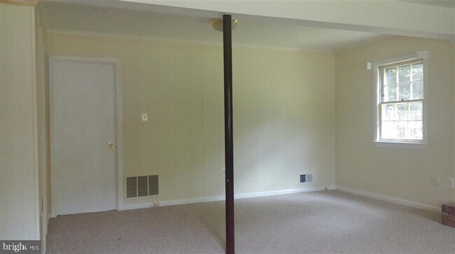 Building Photo - 2400 Rockbridge St