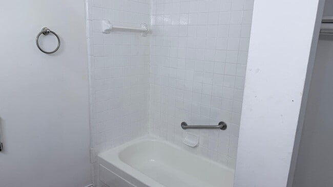 Building Photo - 4037 Hearthstone Dr