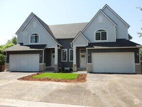 Building Photo - 6704 Ralston Rd