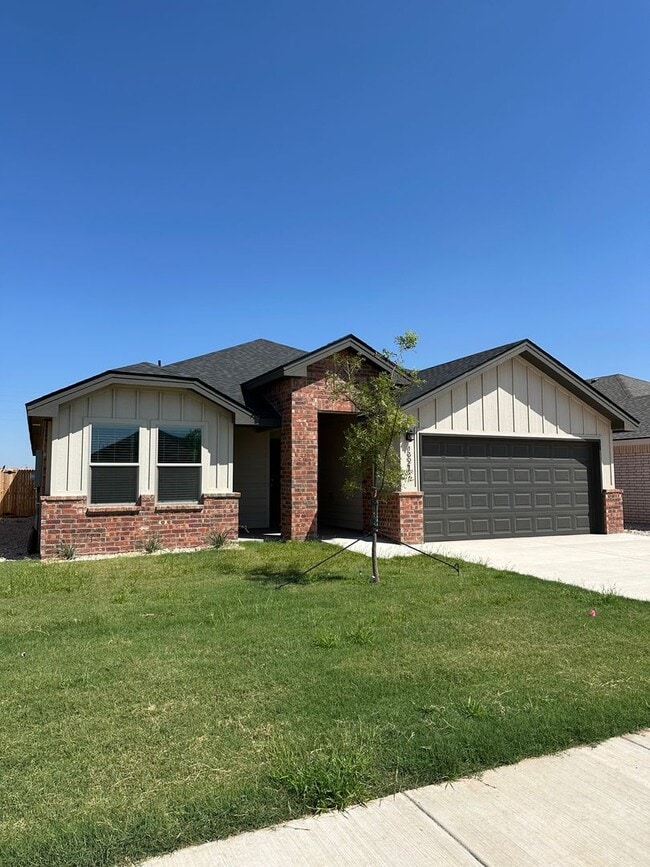 Building Photo - 1321 Bajada St