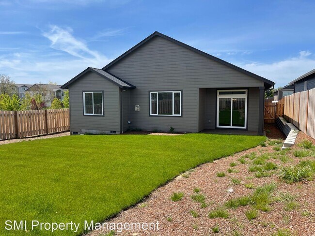 Foto del edificio - 3 br, 2 bath House - 801 Covey Run Street