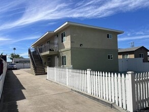 Building Photo - 122 Jefferson Ave