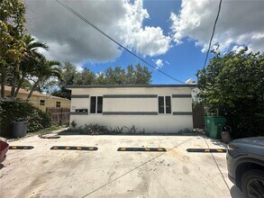 Building Photo - 7003 NW 6th Ave