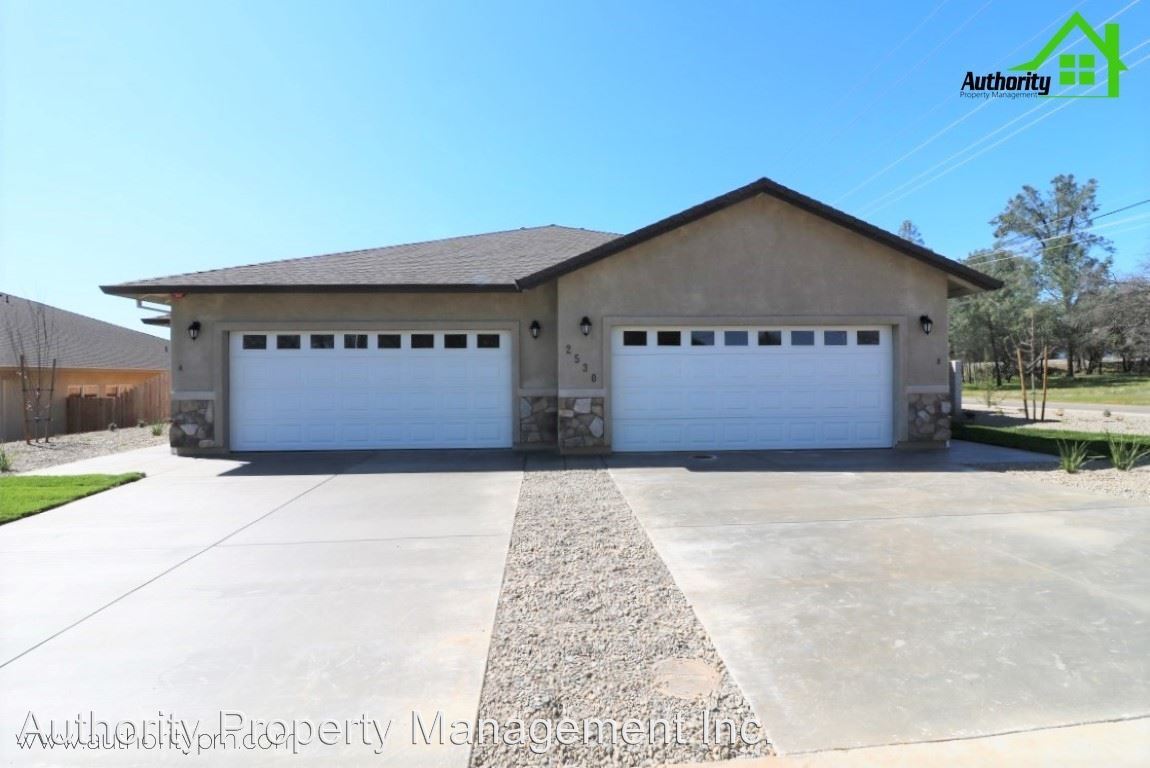 2530 Rainbow Ln, Redding, CA 96002 Apartment for Rent in Redding, CA