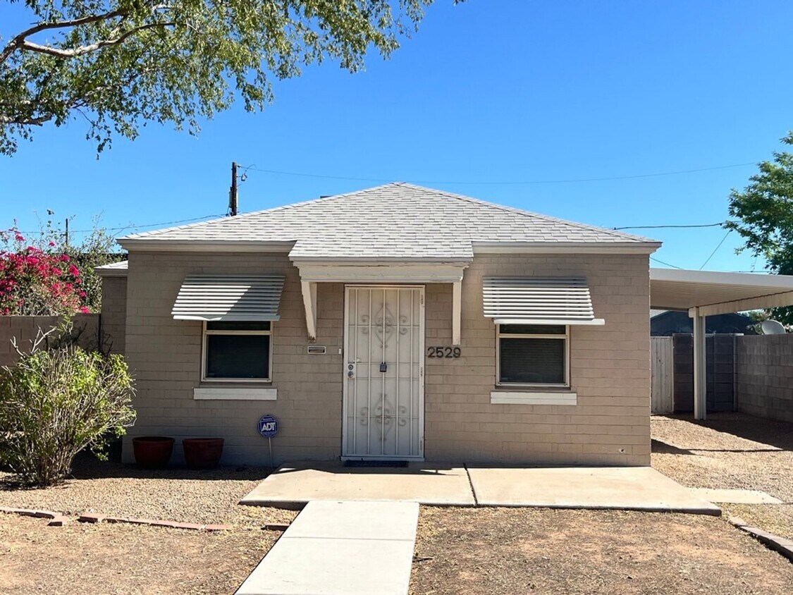 Primary Photo - Coronado Historic District of Phoenix 2 be...
