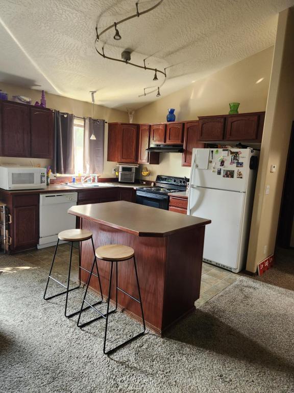 Building Photo - 497 N Brushwood Ct