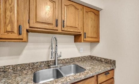 Foto del edificio - 7548 Farragut St