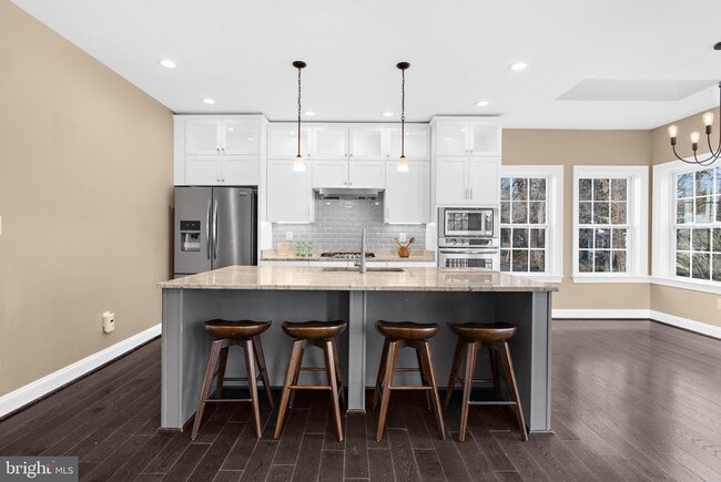 Foto del edificio - 1923 Harrington Pl