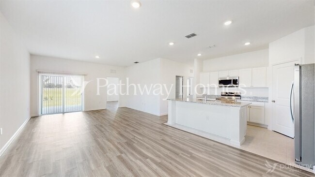 Foto del edificio - 2788 Granville Dr