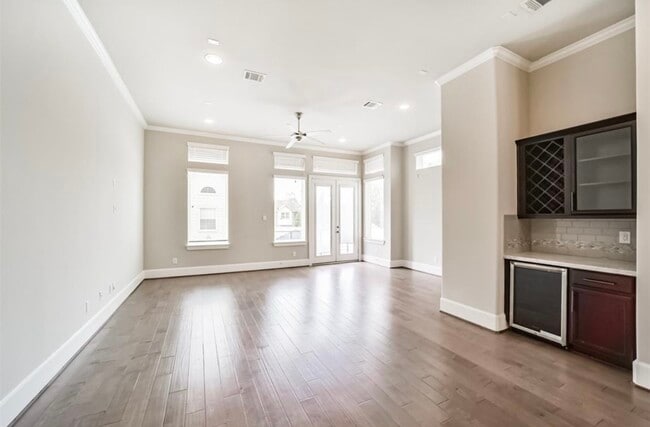 Foto del edificio - 2120 Cohn St