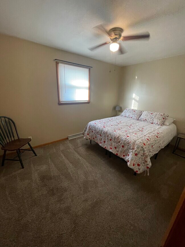 Foto del edificio - 1024 N Jefferson St