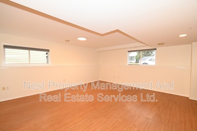 Building Photo - 2180 Victoria St