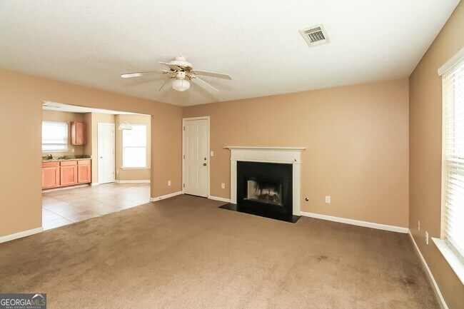 Foto del edificio - 5017 Serenity Point Ln