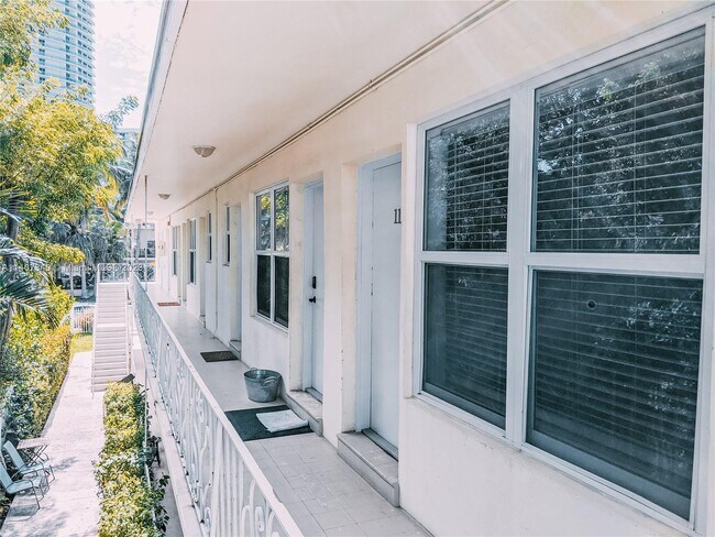 Foto del edificio - 1515 West Ave
