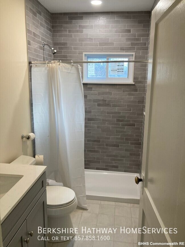 Photo - 36 Park Ave Apartment