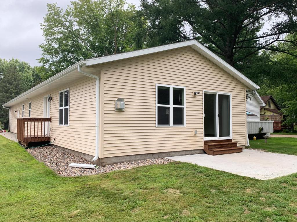 1021 Mcintosh St, Wausau, WI 54403 House Rental in Wausau, WI