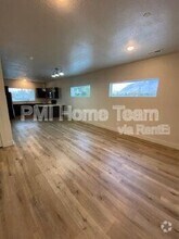 Building Photo - 2874 Kiesel Ave