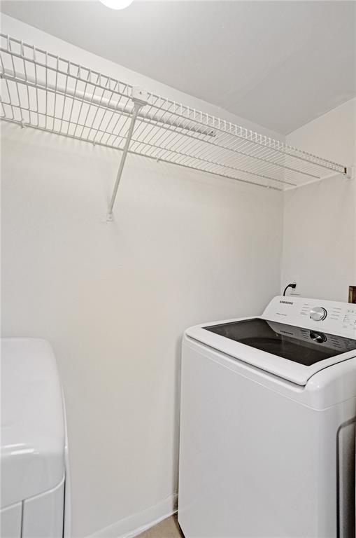 Foto del edificio - 9901 Westview Dr