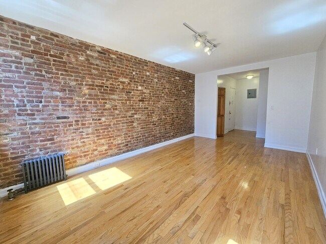 Foto del edificio - 707 W 171st St