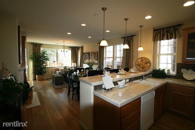 Foto del edificio - 1110 Trailside Cir