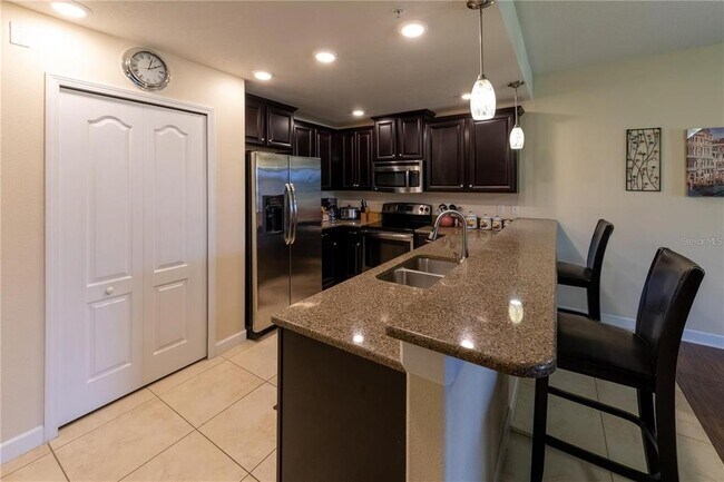 Foto del edificio - 8925 Azalea Sands Ln