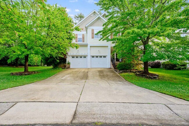 Foto del edificio - Beautiful 3 BR/2.5 Bath Home in Lyons Farm Community Durham!