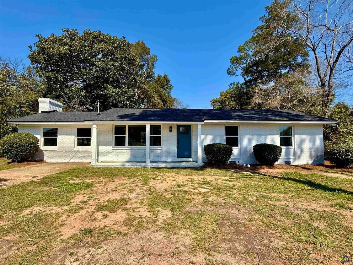 Primary Photo - 105 Miller Ct