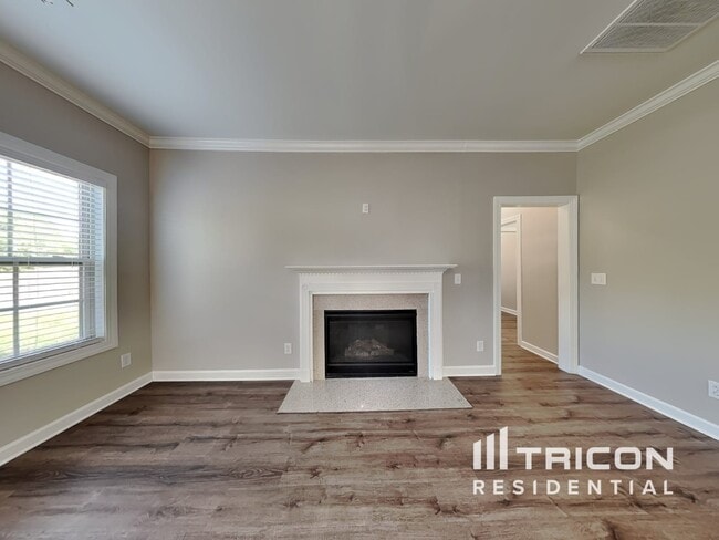 Building Photo - 172 Churchland Dr