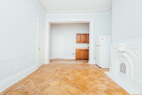 Building Photo - 254 Skillman St