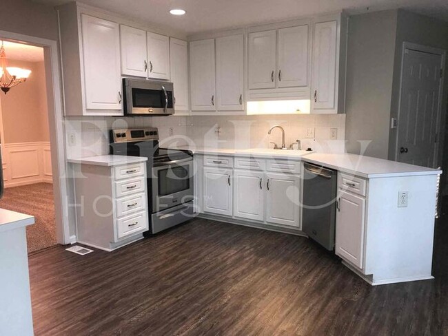 Foto del edificio - 3421 Lynley Mill Ln