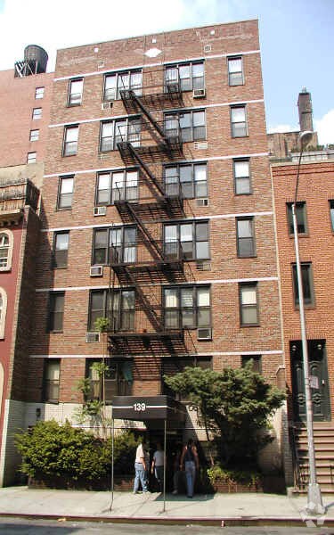 139 - 141 E 27th St - 139-141 E 27th St