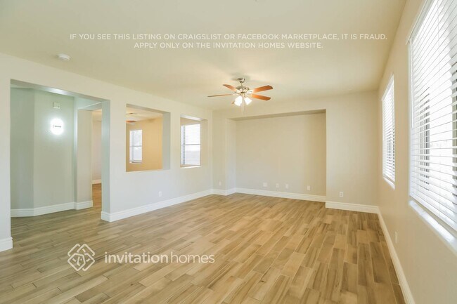 Building Photo - 9622 W Hazelwood St