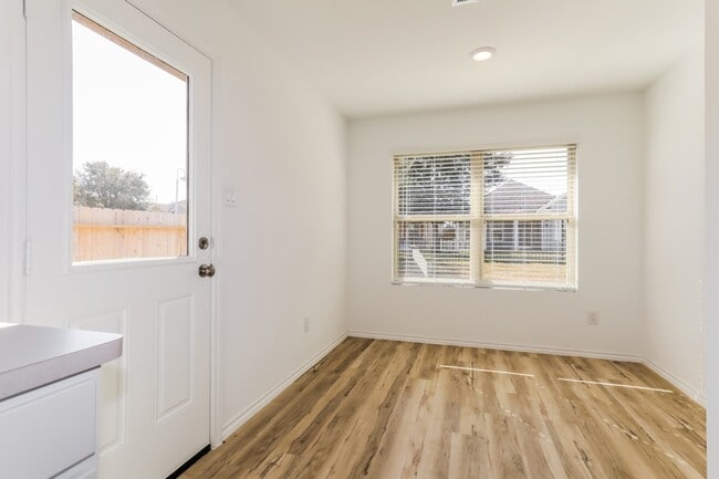 Foto del edificio - 11127 N Lake Mist Ln