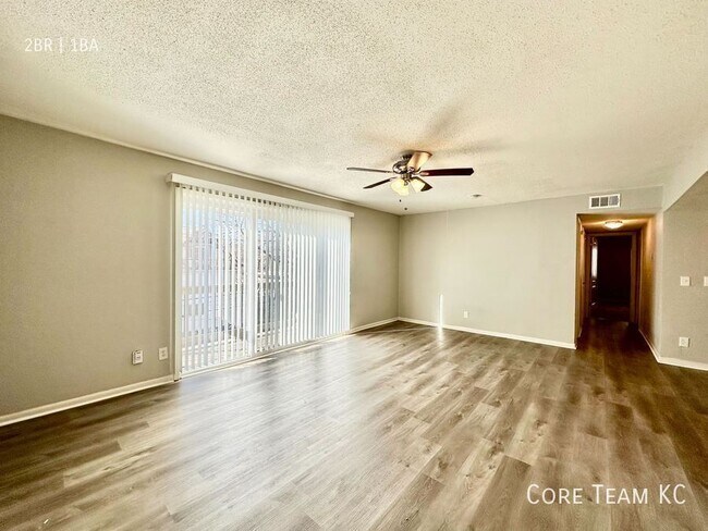 Foto del edificio - 3618 Warwick Blvd