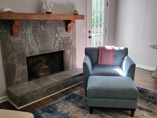 Foto del edificio - 1 Mountainview Dr