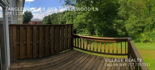 Foto del edificio - 446 Tanglewood Ln