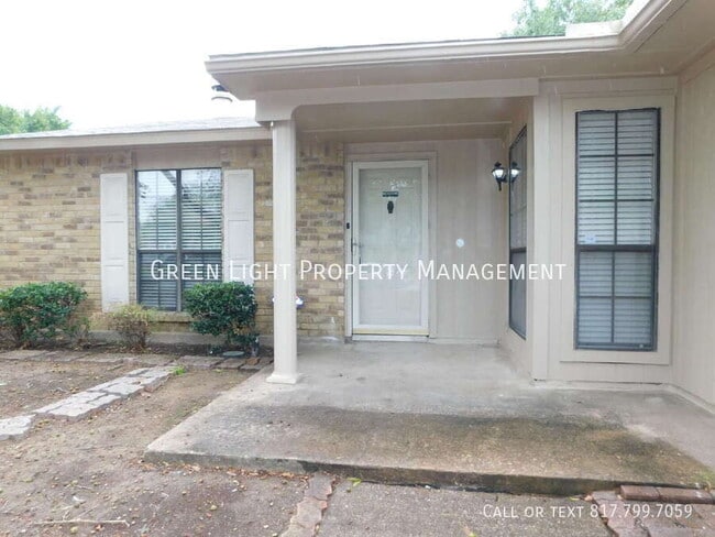 Photo - 3812 Mulberry Ln House