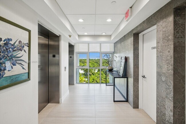 Foto del edificio - 1690 S Bayshore Ln