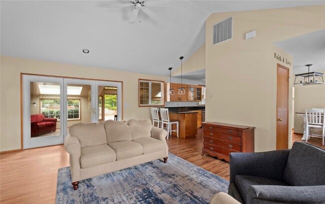 Foto del edificio - 1540 Carlton Way