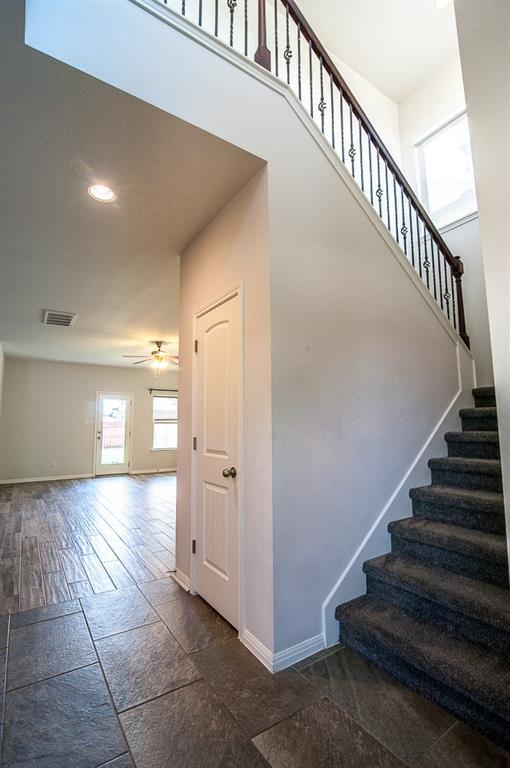 Building Photo - 620 Palmilla St
