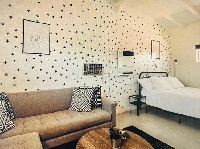 Foto del edificio - 74768 Sunset Dr