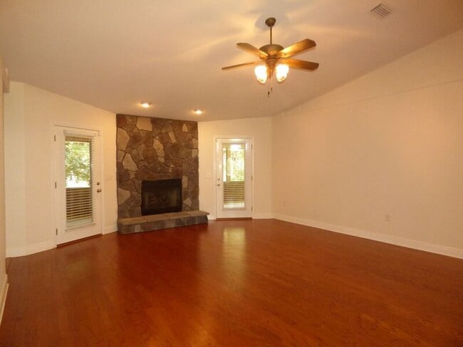 Building Photo - 5431 Munson Hwy