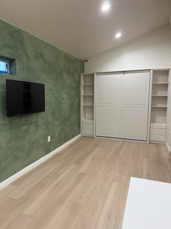 Foto del edificio - 1410 Central Ave